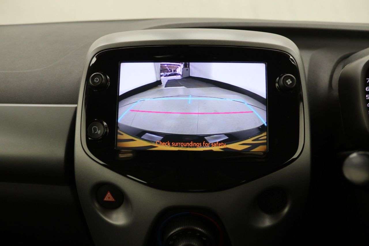 2021 TOYOTA AYGO 2021 TOYOTA AYGO