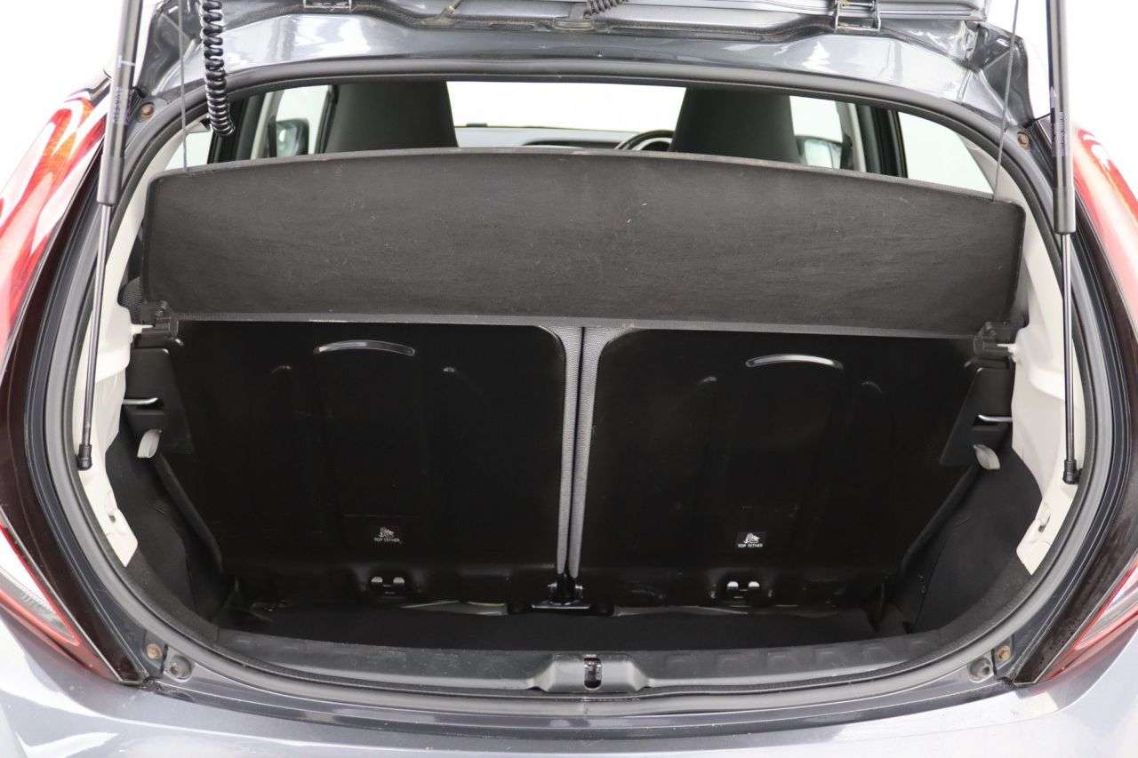2021 TOYOTA AYGO 2021 TOYOTA AYGO