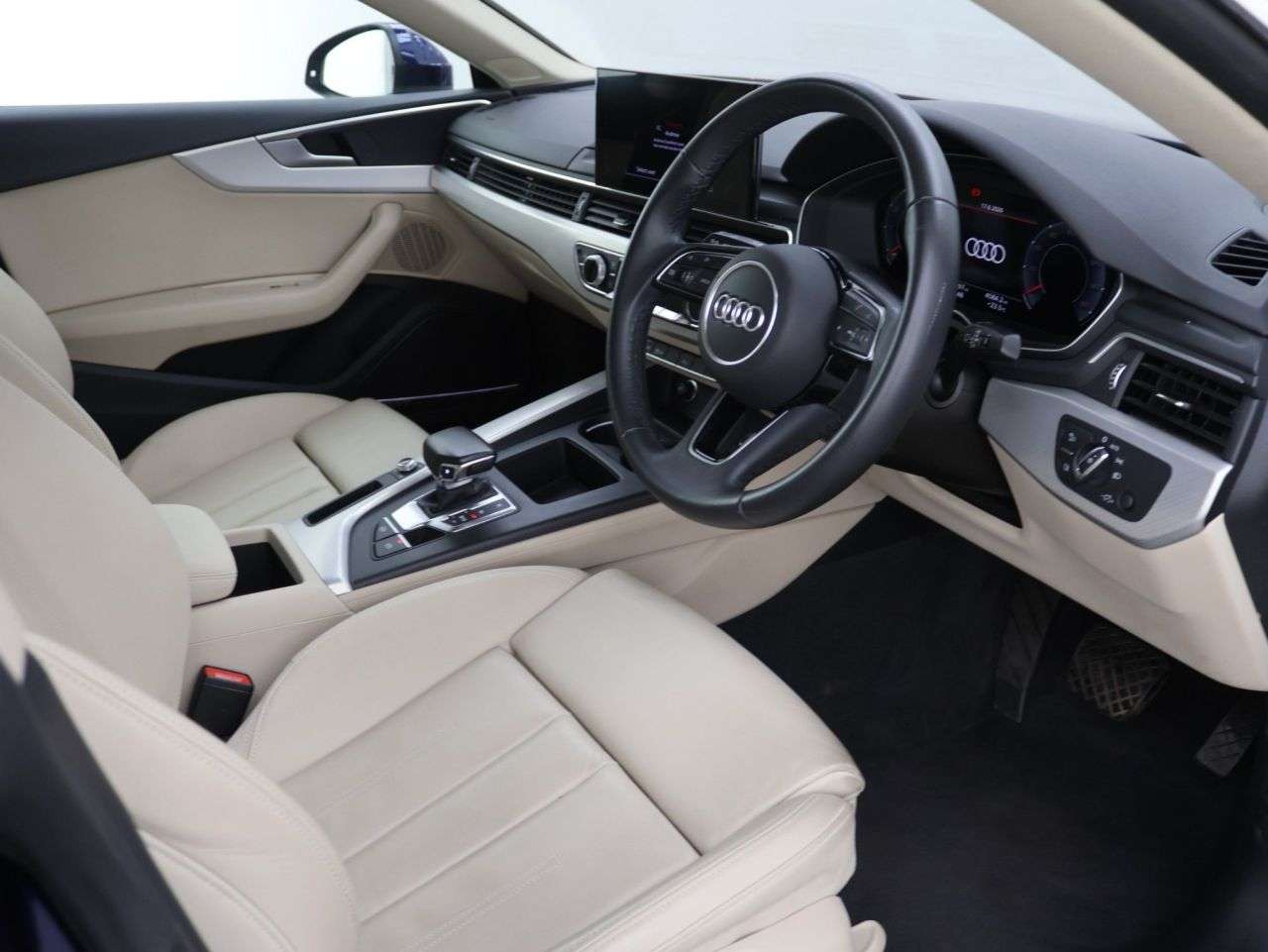 A 2023 AUDI A5 2.0 TFSI 35 Sport Sportback 5dr Petrol S Tronic Euro 6 (s/s) (150 ps) A 2023 AUDI A5 2.0 TFSI 35 Sport Sportback 5dr Petrol S Tronic Euro 6 (s/s) (150 ps)