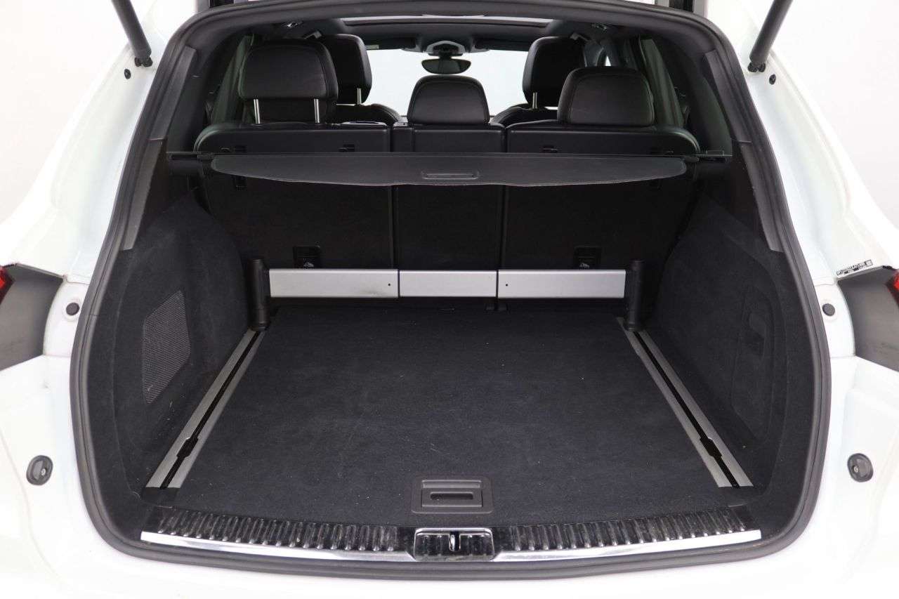 2017 PORSCHE CAYENNE 2017 PORSCHE CAYENNE