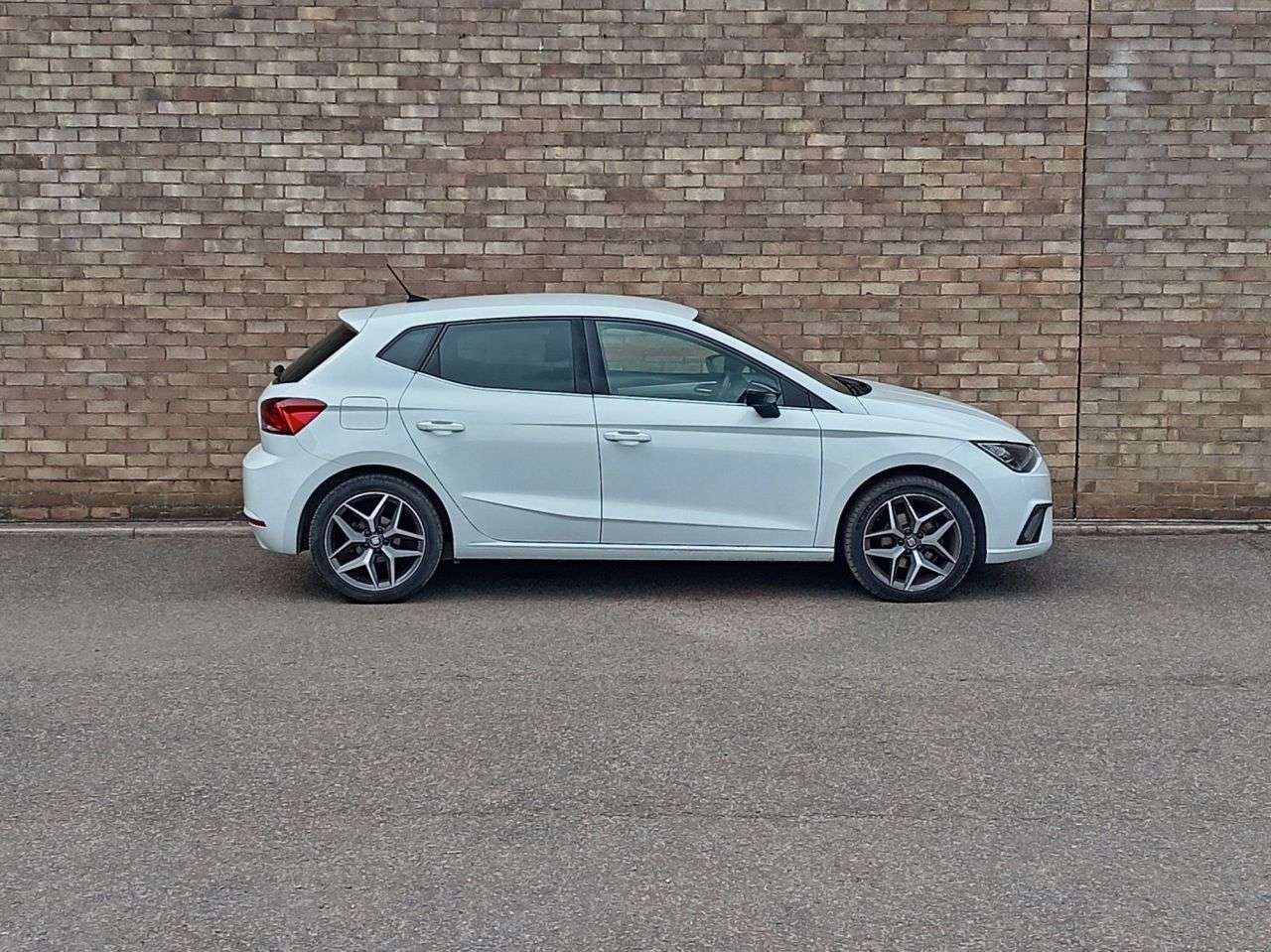 A 2021 SEAT IBIZA 1.0 TSI XCELLENCE Hatchback 5dr Petrol Manual Euro 6 (s/s) (110 ps) A 2021 SEAT IBIZA 1.0 TSI XCELLENCE Hatchback 5dr Petrol Manual Euro 6 (s/s) (110 ps)