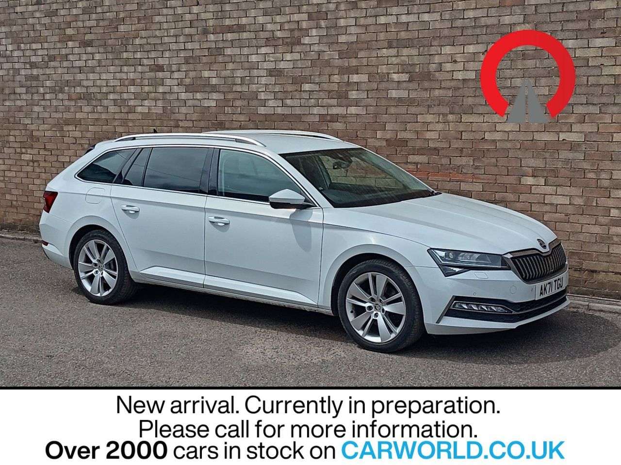 A 2021 SKODA SUPERB 1.4 TSI iV 13kWh SE L Estate 5dr Petrol Plug-in Hybrid DSG Euro 6 (s/s) (21 A 2021 SKODA SUPERB 1.4 TSI iV 13kWh SE L Estate 5dr Petrol Plug-in Hybrid DSG Euro 6 (s/s) (21