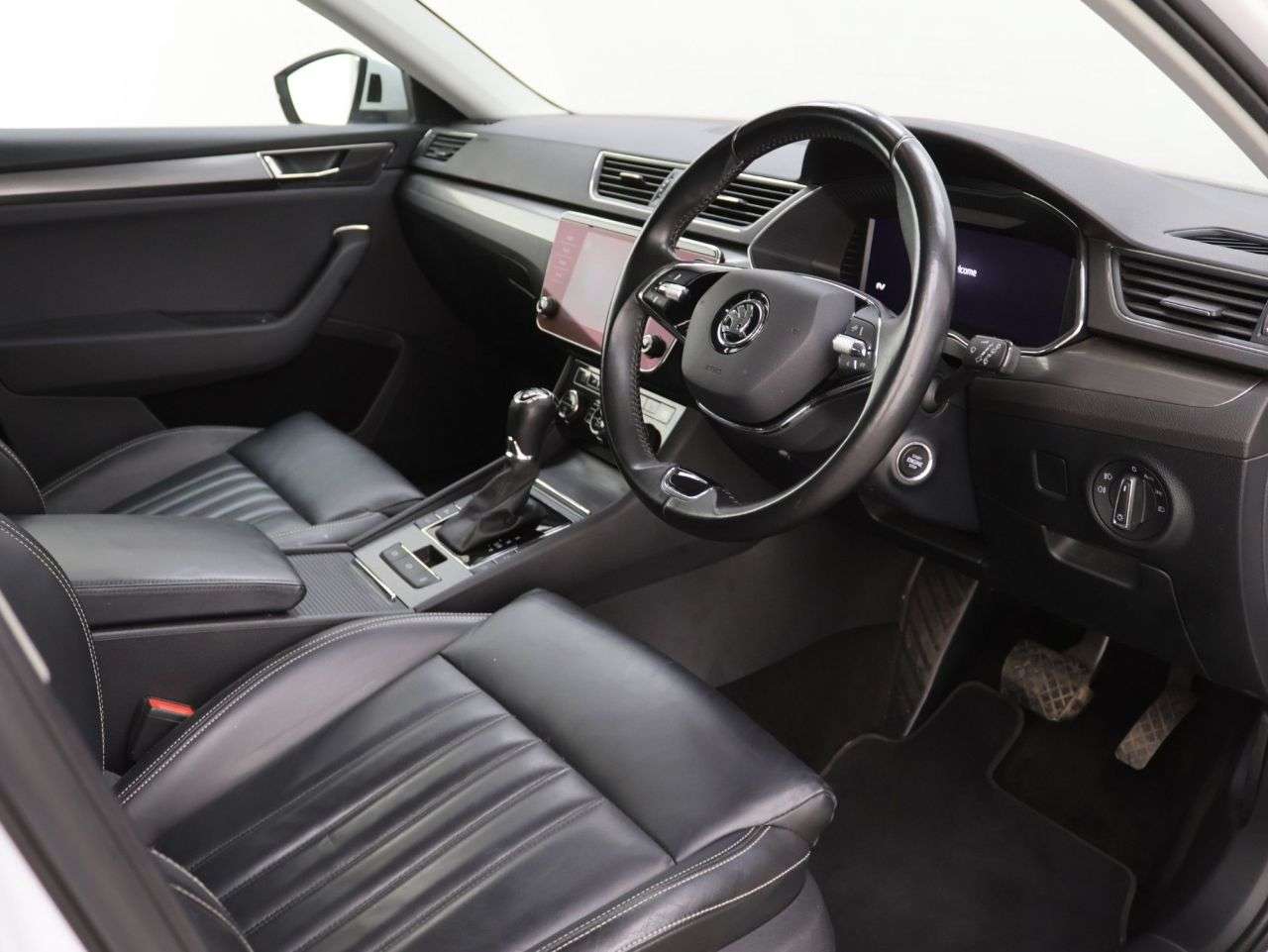 2021 SKODA SUPERB 2021 SKODA SUPERB