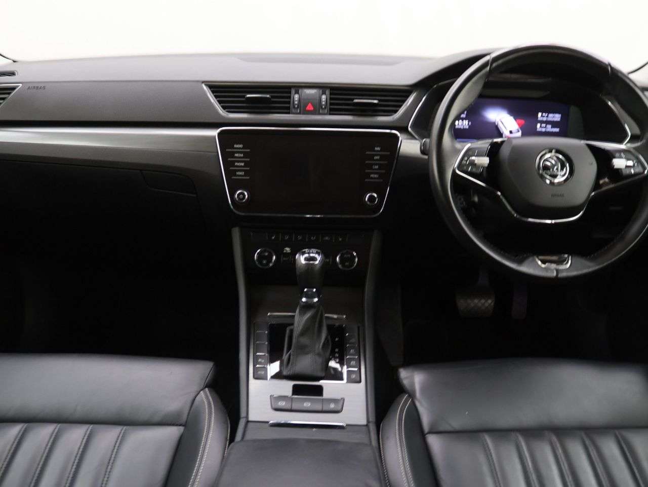 2021 SKODA SUPERB 2021 SKODA SUPERB