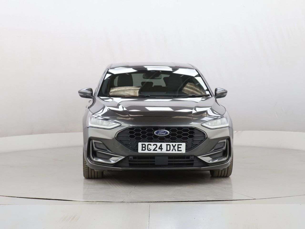 A 2024 FORD FOCUS 1.0T EcoBoost MHEV ST-Line X Hatchback 5dr Petrol Hybrid Manual Euro 6 (s/s A 2024 FORD FOCUS 1.0T EcoBoost MHEV ST-Line X Hatchback 5dr Petrol Hybrid Manual Euro 6 (s/s