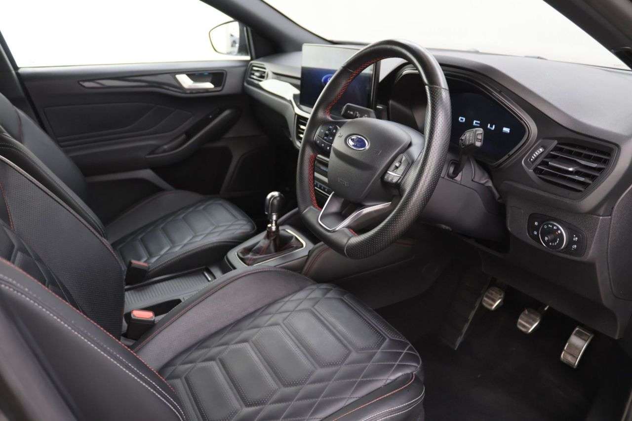 2024 FORD FOCUS 2024 FORD FOCUS