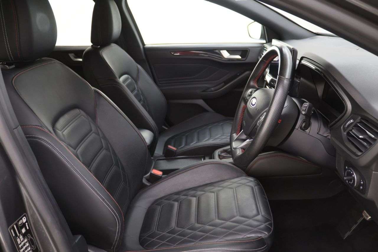 2024 FORD FOCUS 2024 FORD FOCUS