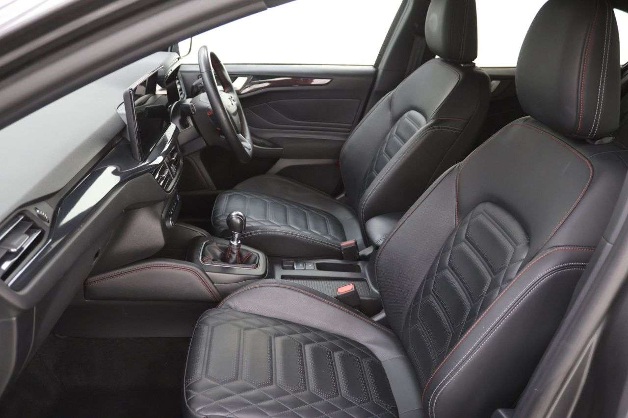 2024 FORD FOCUS 2024 FORD FOCUS