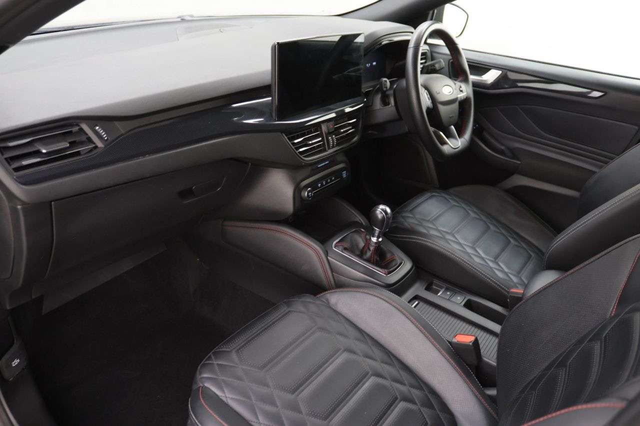 2024 FORD FOCUS 2024 FORD FOCUS