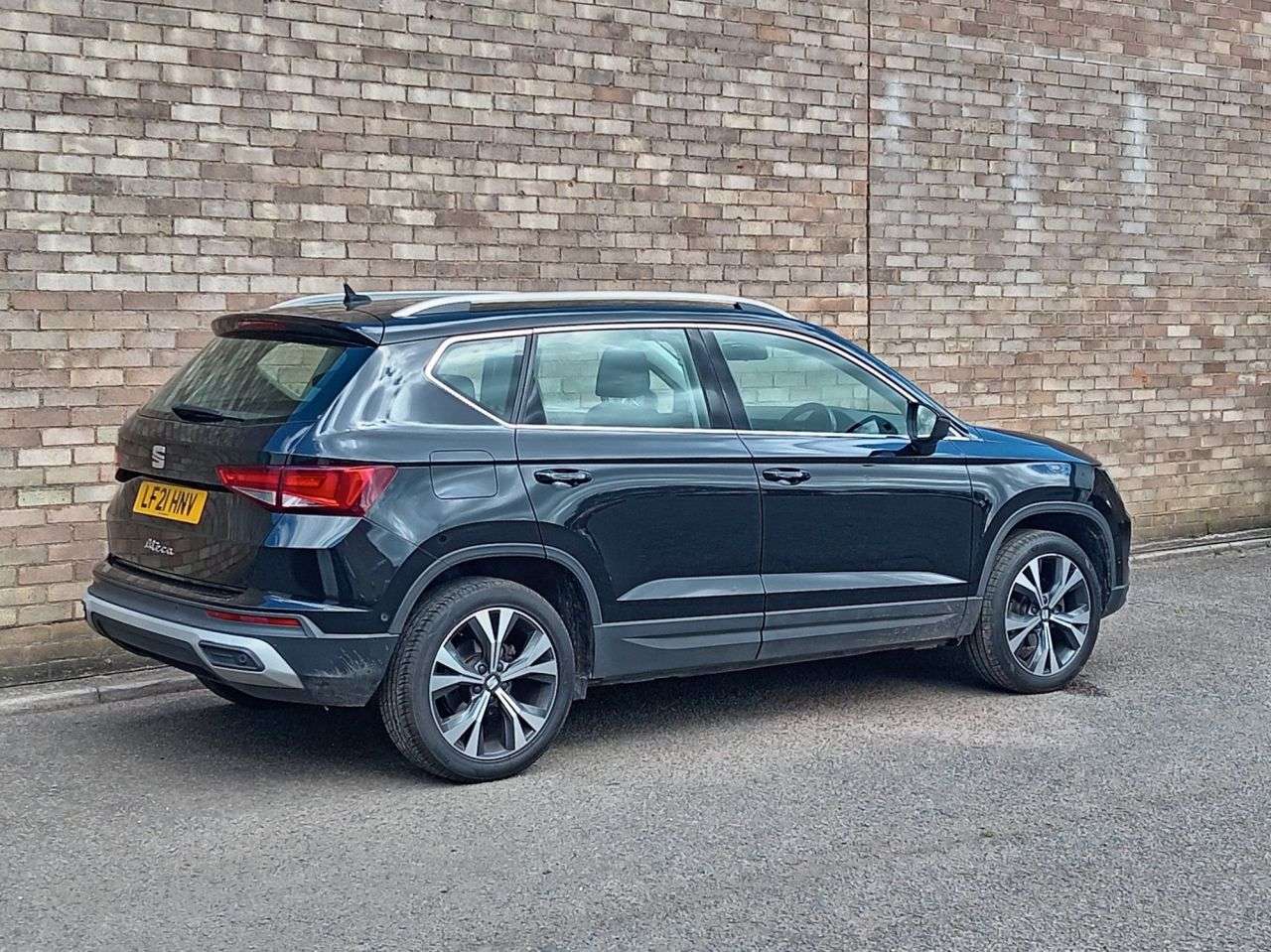 A 2021 SEAT ATECA 1.0 TSI SE Technology SUV 5dr Petrol Manual Euro 6 (s/s) (110 ps) A 2021 SEAT ATECA 1.0 TSI SE Technology SUV 5dr Petrol Manual Euro 6 (s/s) (110 ps)
