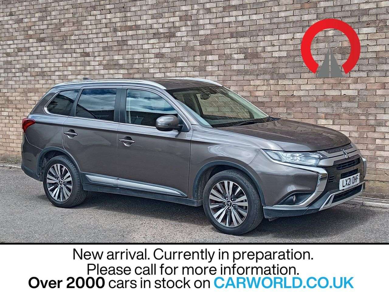 A 2021 MITSUBISHI OUTLANDER 2.0 MIVEC Design SUV 5dr Petrol CVT 4WD Euro 6 (s/s) (150 ps) A 2021 MITSUBISHI OUTLANDER 2.0 MIVEC Design SUV 5dr Petrol CVT 4WD Euro 6 (s/s) (150 ps)