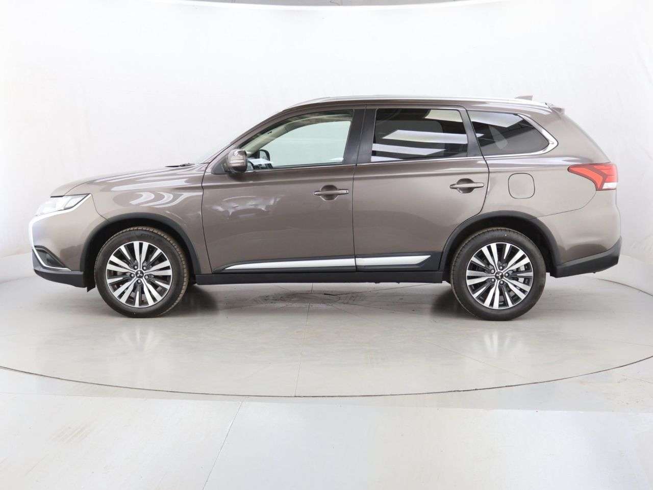 2021 MITSUBISHI OUTLANDER 2021 MITSUBISHI OUTLANDER