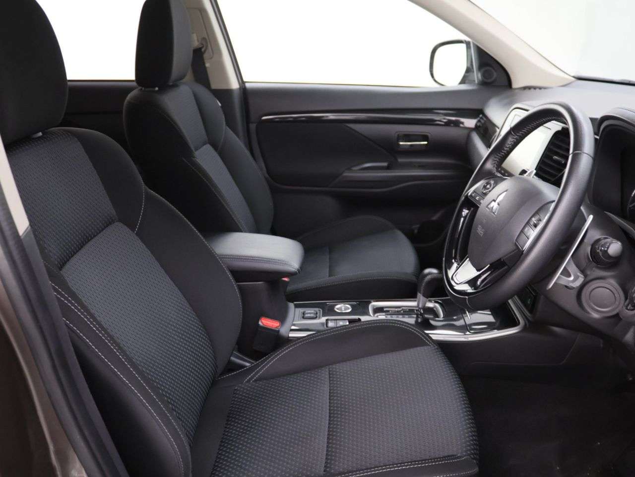 2021 MITSUBISHI OUTLANDER 2021 MITSUBISHI OUTLANDER