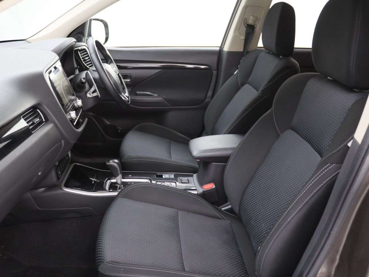 2021 MITSUBISHI OUTLANDER 2021 MITSUBISHI OUTLANDER