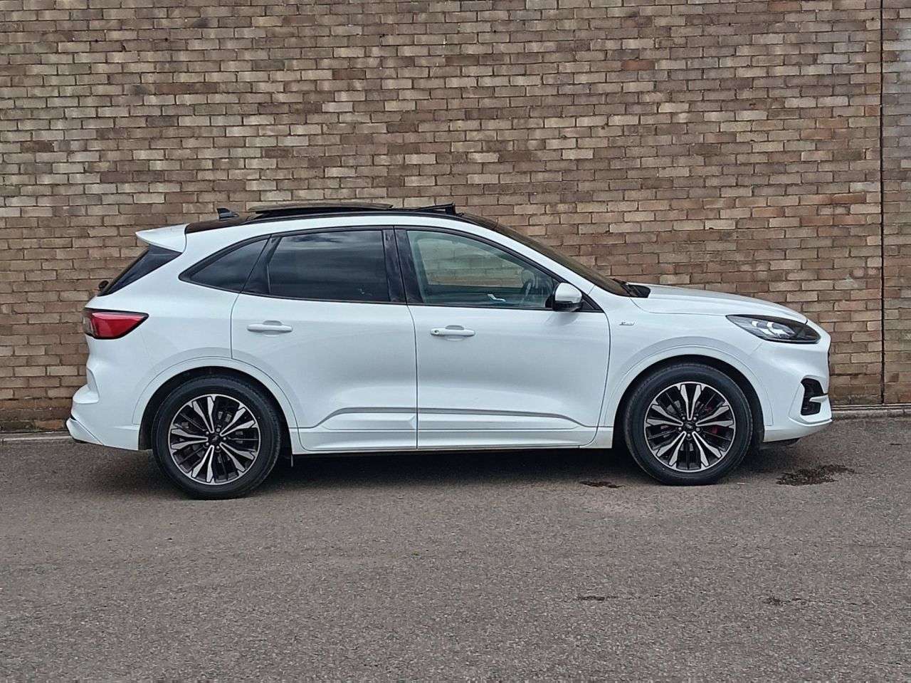2021 FORD KUGA 2021 FORD KUGA