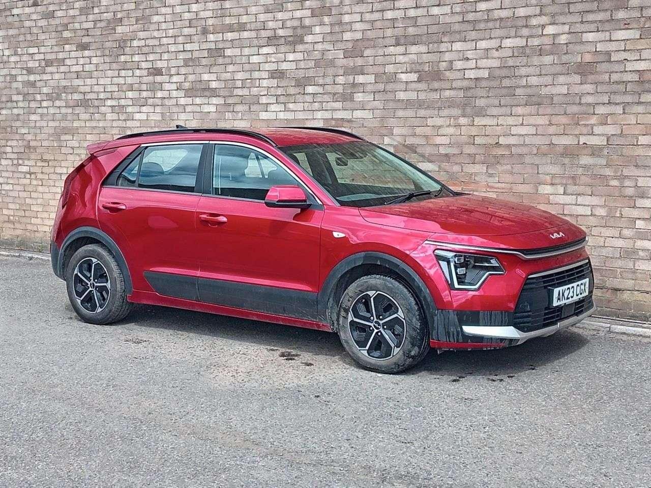 A 2023 KIA NIRO 1.6h GDi 2 SUV 5dr Petrol Hybrid DCT Euro 6 (s/s) (139 bhp) A 2023 KIA NIRO 1.6h GDi 2 SUV 5dr Petrol Hybrid DCT Euro 6 (s/s) (139 bhp)