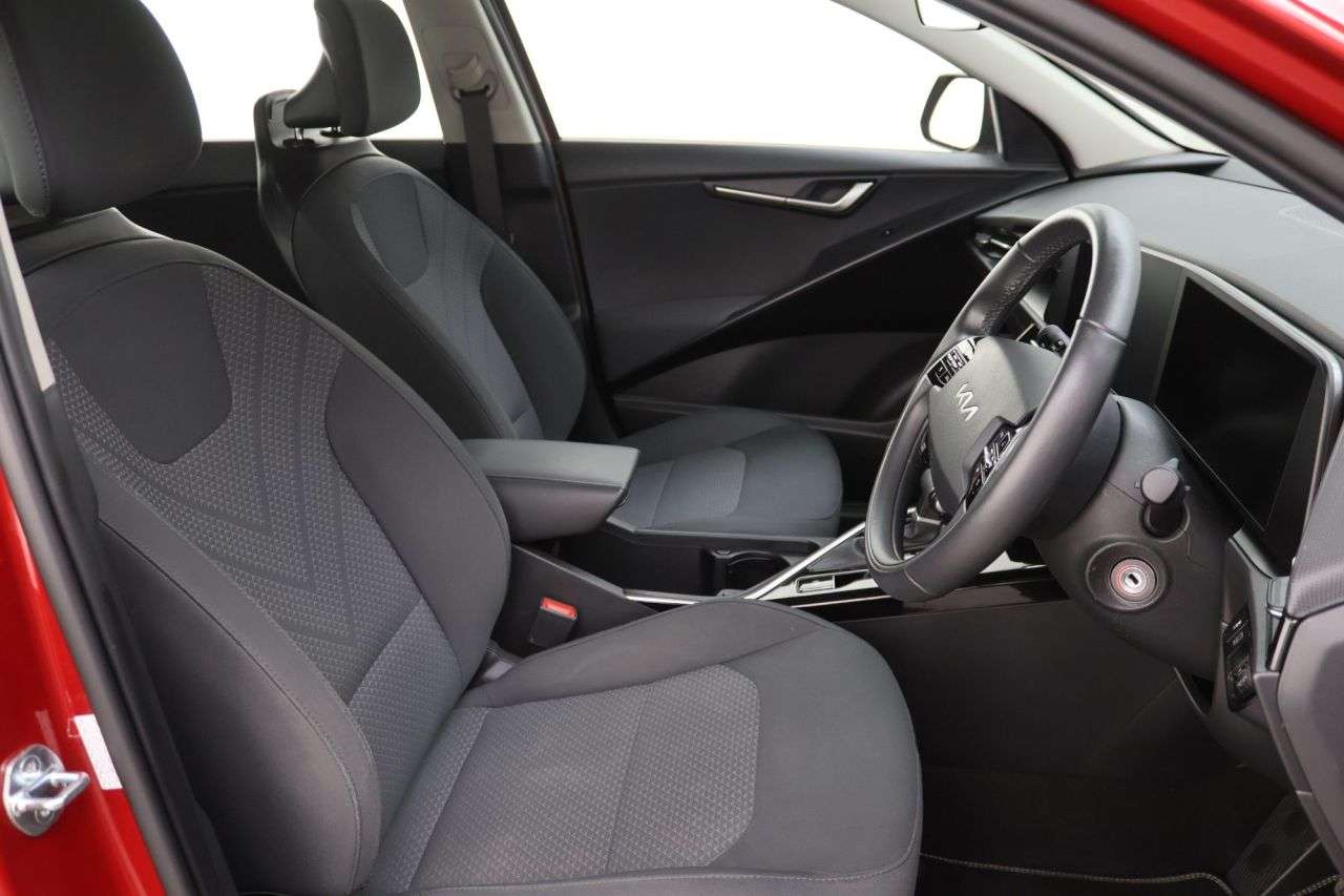 2023 KIA NIRO 2023 KIA NIRO