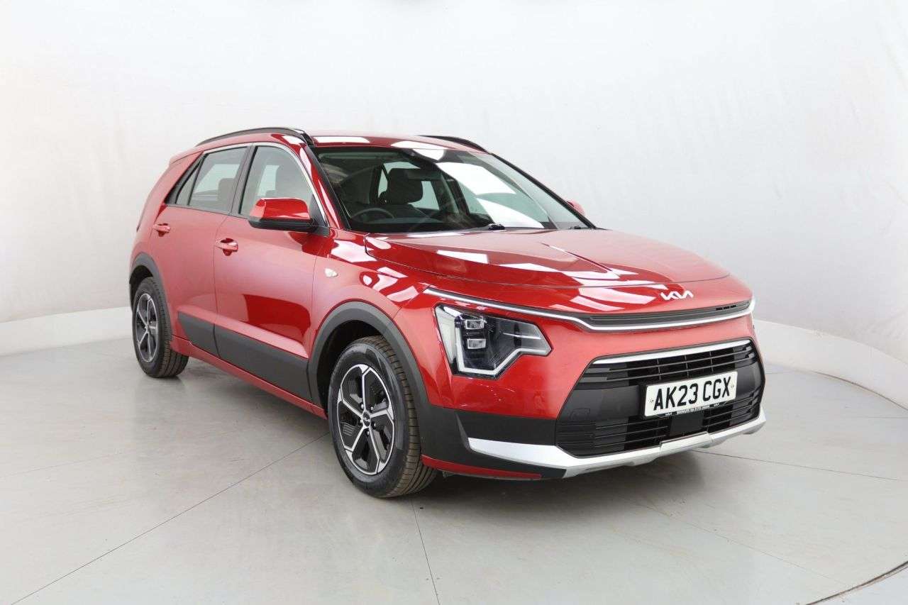 A 2023 KIA NIRO 1.6h GDi 2 SUV 5dr Petrol Hybrid DCT Euro 6 (s/s) (139 bhp) A 2023 KIA NIRO 1.6h GDi 2 SUV 5dr Petrol Hybrid DCT Euro 6 (s/s) (139 bhp)