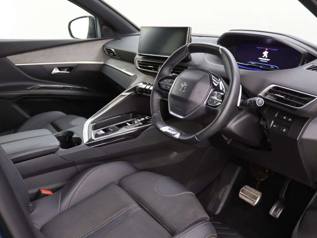 2023 PEUGEOT 5008 2023 PEUGEOT 5008