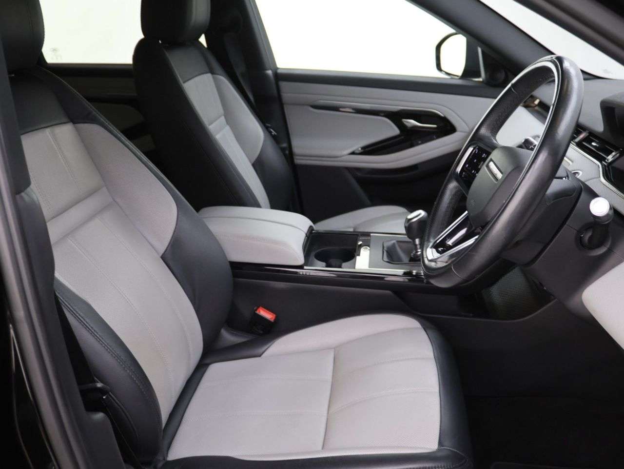2021 LAND ROVER RANGE ROVER EVOQUE 2021 LAND ROVER RANGE ROVER EVOQUE