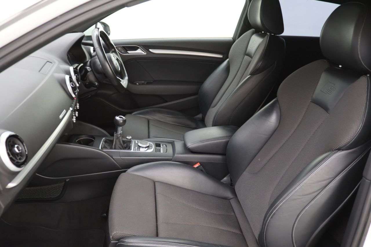 2016 AUDI A3 2016 AUDI A3