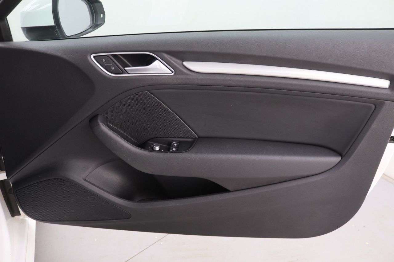 2016 AUDI A3 2016 AUDI A3