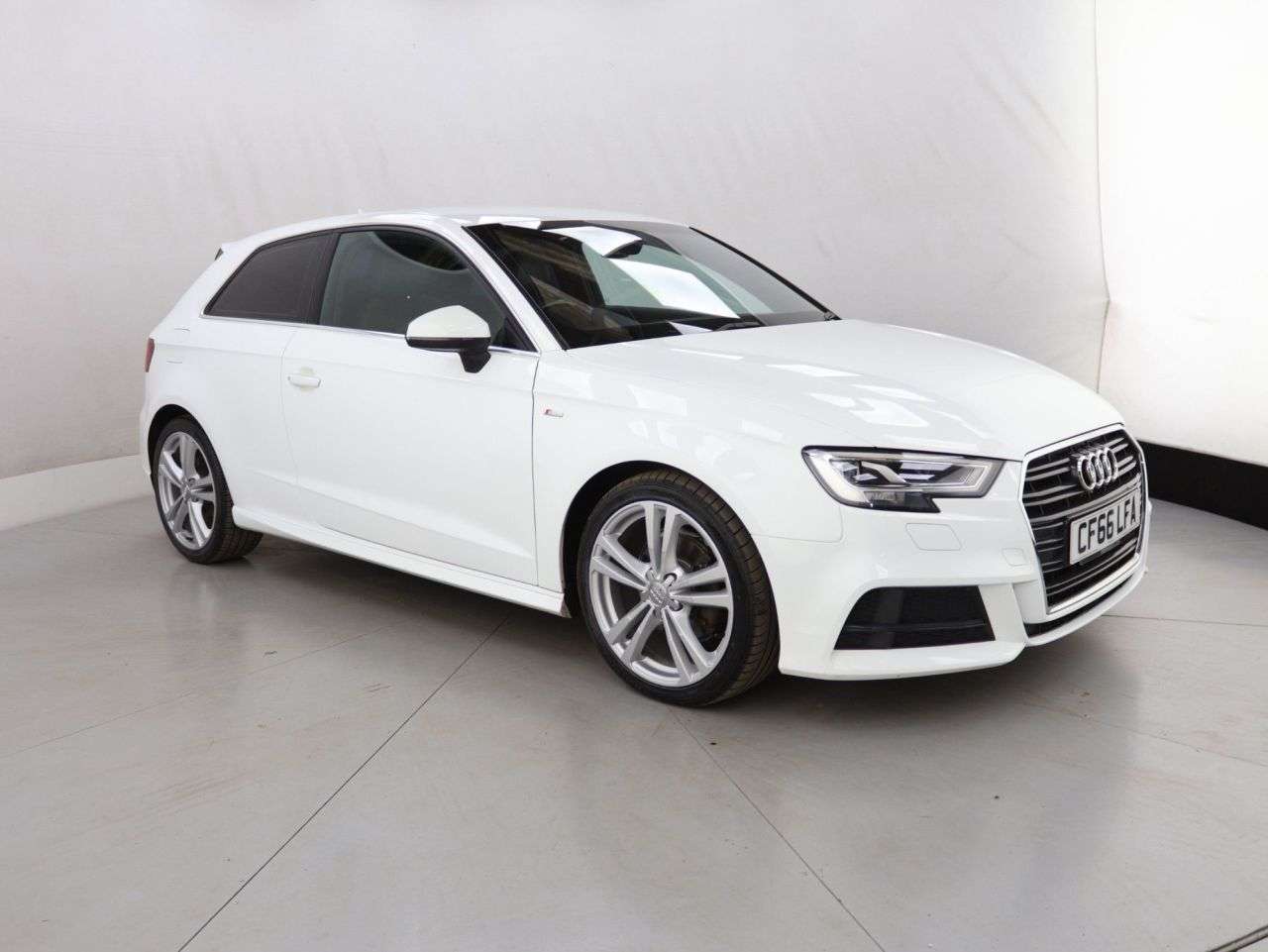 A 2016 AUDI A3 1.6 TDI S line Hatchback 3dr Diesel Manual Euro 6 (s/s) (110 ps) A 2016 AUDI A3 1.6 TDI S line Hatchback 3dr Diesel Manual Euro 6 (s/s) (110 ps)