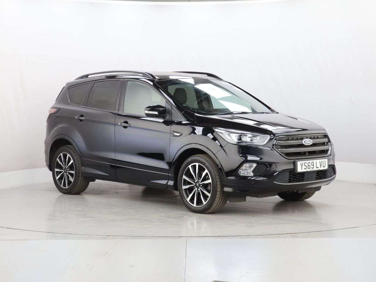 A 2019 FORD KUGA 1.5T EcoBoost GPF ST-Line SUV 5dr Petrol Manual Euro 6 (s/s) (150 ps) A 2019 FORD KUGA 1.5T EcoBoost GPF ST-Line SUV 5dr Petrol Manual Euro 6 (s/s) (150 ps)
