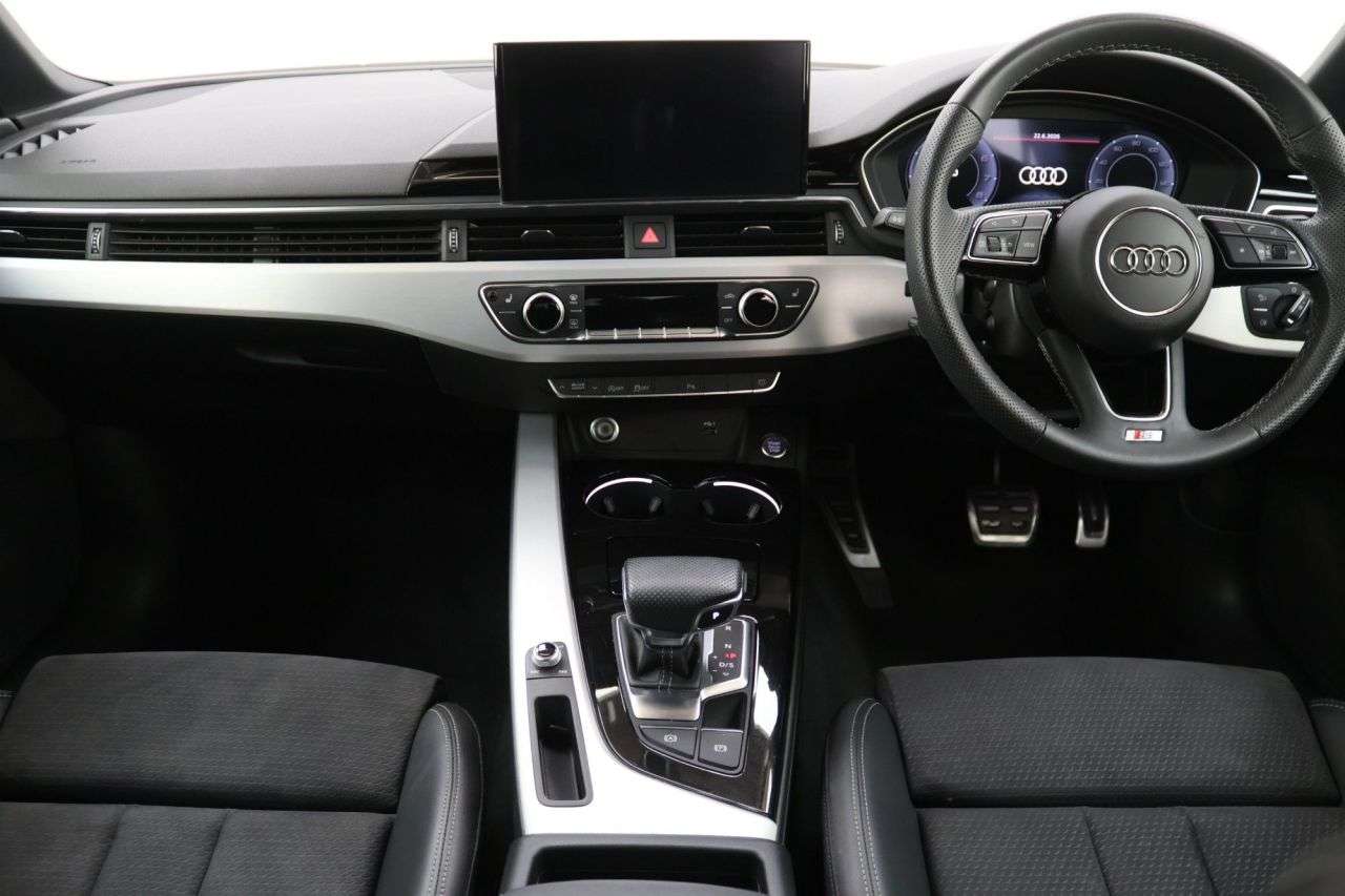 2023 AUDI A4 2023 AUDI A4