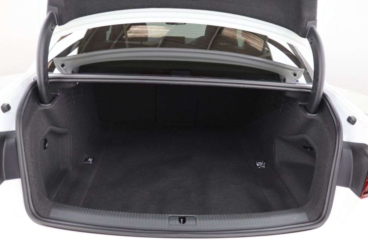 2023 AUDI A4 2023 AUDI A4
