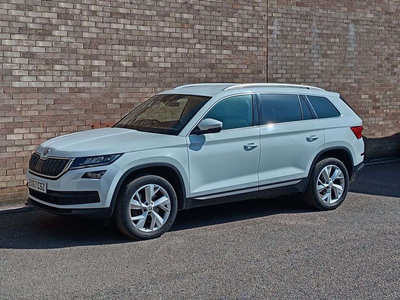 A 2017 SKODA KODIAQ 2.0 TDI Edition SUV 5dr Diesel DSG 4WD Euro 6 (s/s) (7 Seat) (190 ps) A 2017 SKODA KODIAQ 2.0 TDI Edition SUV 5dr Diesel DSG 4WD Euro 6 (s/s) (7 Seat) (190 ps)