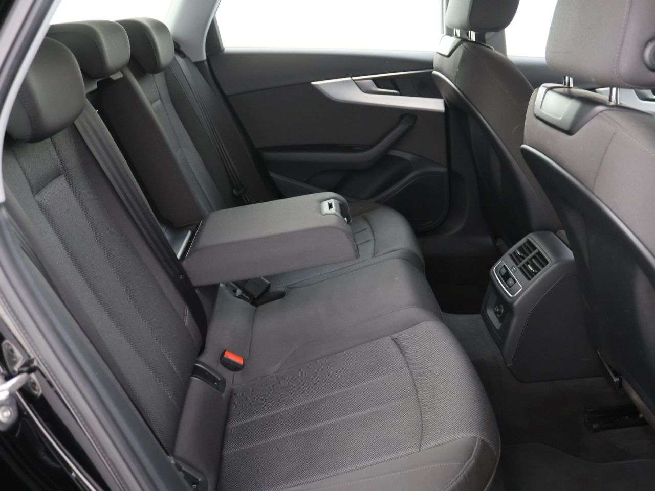 2022 AUDI A4 AVANT 2022 AUDI A4 AVANT