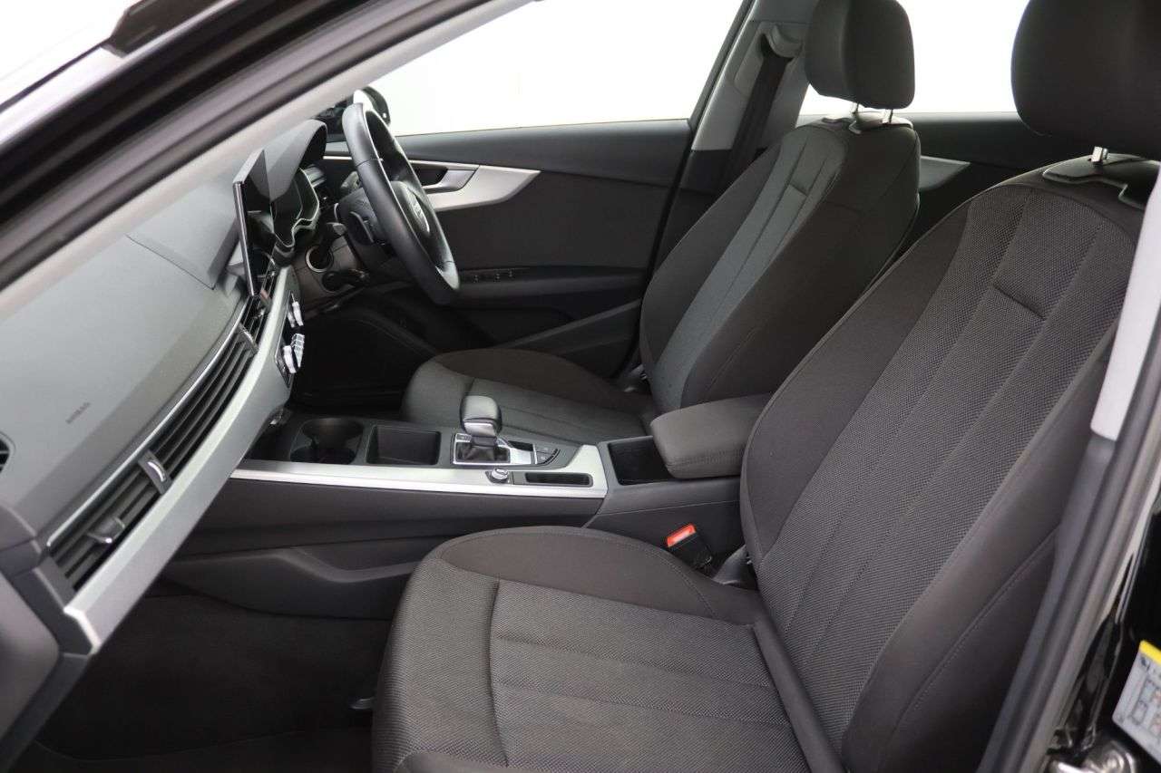 2022 AUDI A4 AVANT 2022 AUDI A4 AVANT