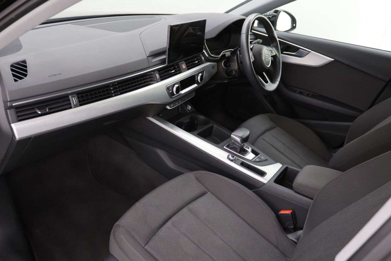 2022 AUDI A4 AVANT 2022 AUDI A4 AVANT