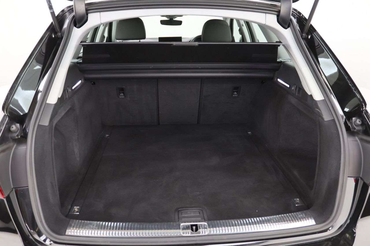 2022 AUDI A4 AVANT 2022 AUDI A4 AVANT