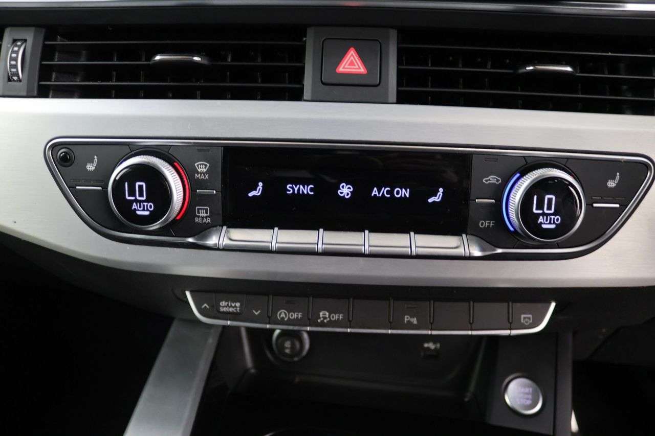 2022 AUDI A4 2022 AUDI A4