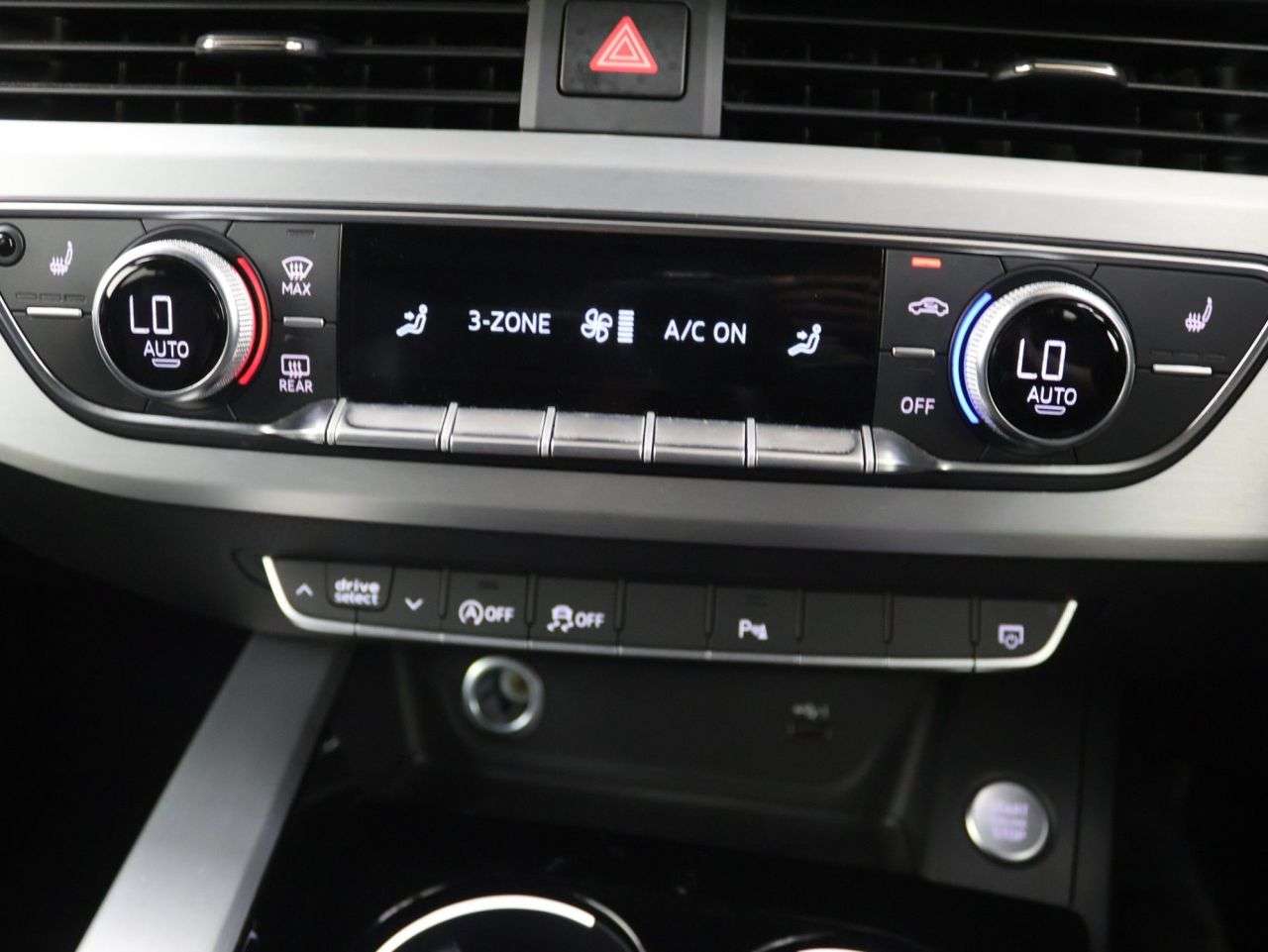2022 AUDI A4 AVANT 2022 AUDI A4 AVANT
