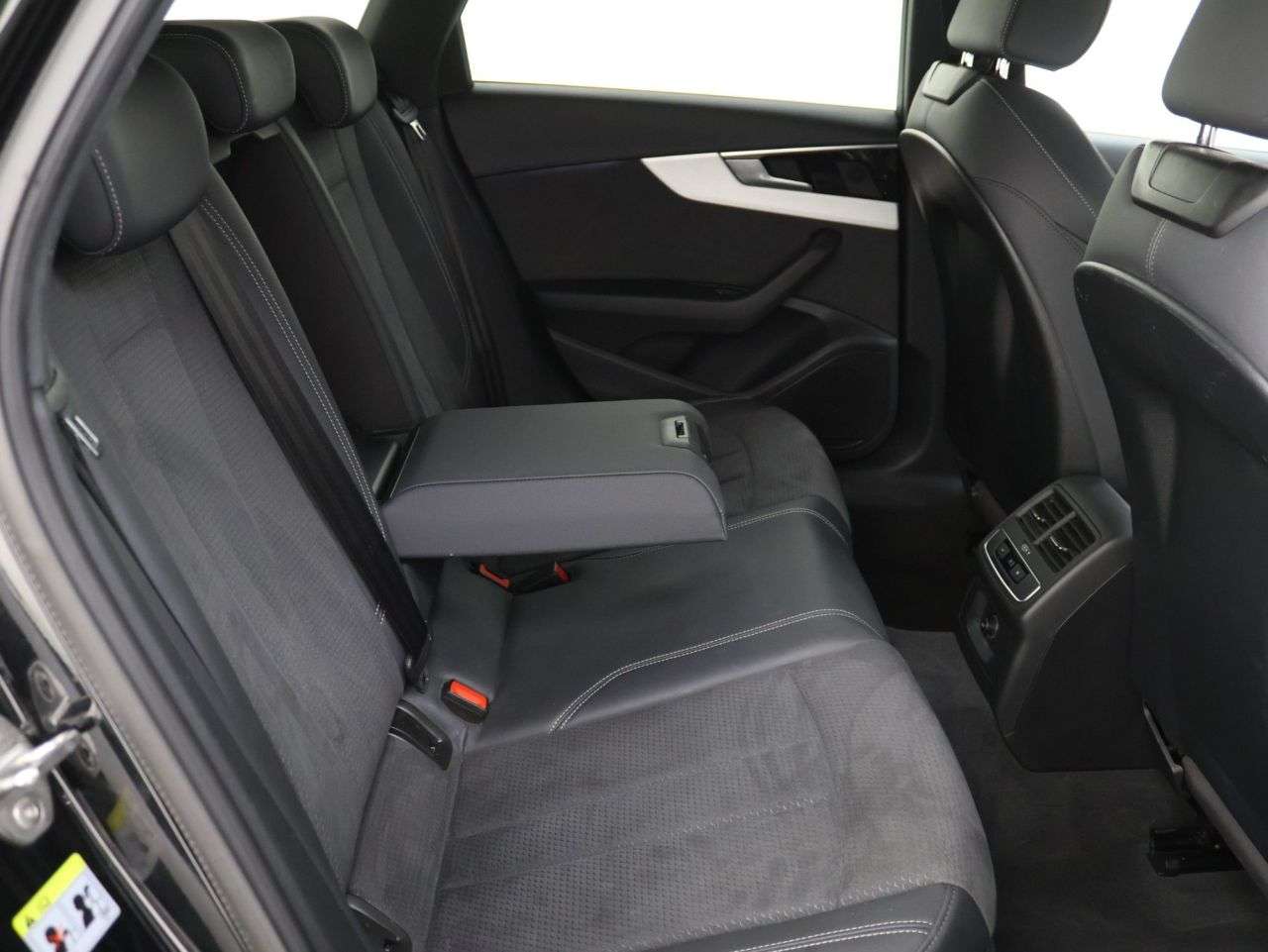 2022 AUDI A4 AVANT 2022 AUDI A4 AVANT