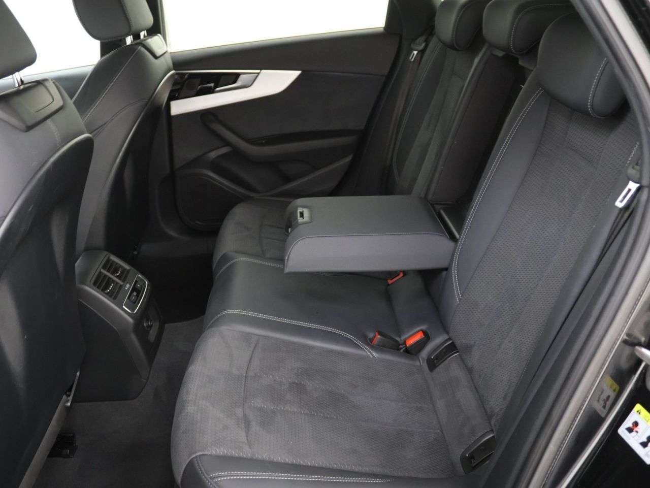 2022 AUDI A4 AVANT 2022 AUDI A4 AVANT