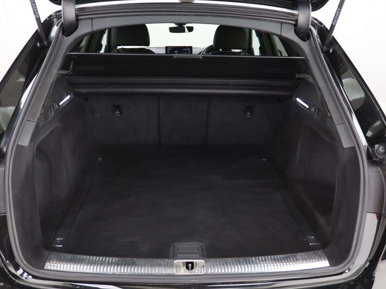 2022 AUDI A4 AVANT 2022 AUDI A4 AVANT