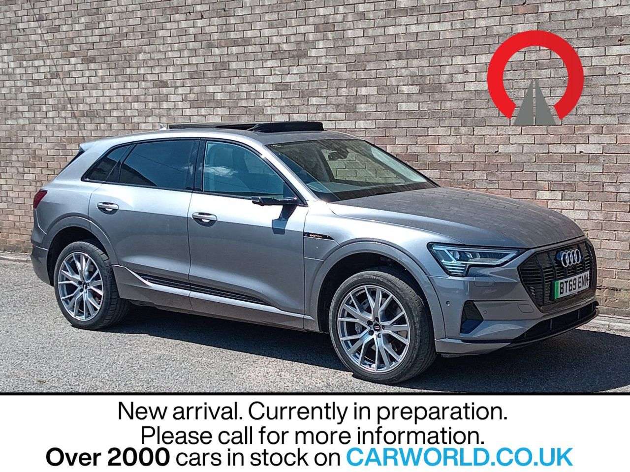 A 2019 AUDI E-TRON 55 Launch Edition SUV 5dr Electric Auto quattro 95kWh (408 ps) A 2019 AUDI E-TRON 55 Launch Edition SUV 5dr Electric Auto quattro 95kWh (408 ps)