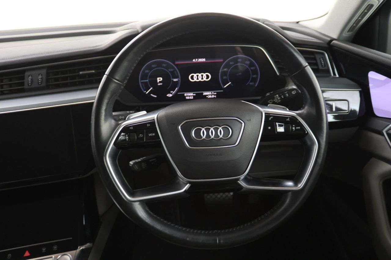 2019 AUDI E-TRON 2019 AUDI E-TRON