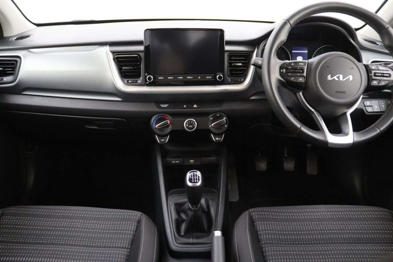 2023 KIA STONIC 2023 KIA STONIC