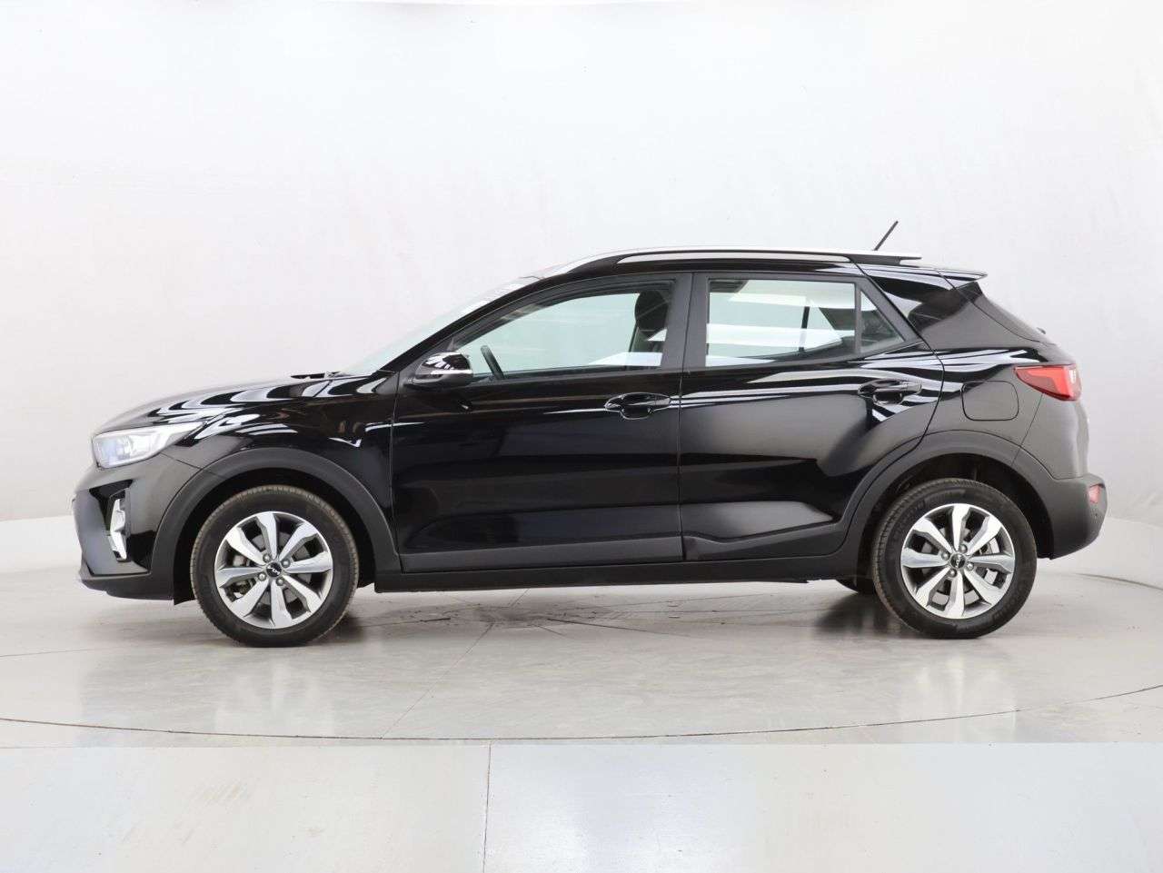 2023 KIA STONIC 2023 KIA STONIC