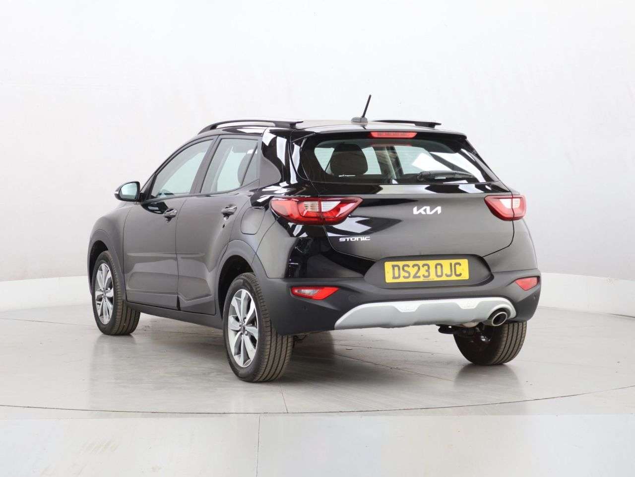 2023 KIA STONIC 2023 KIA STONIC
