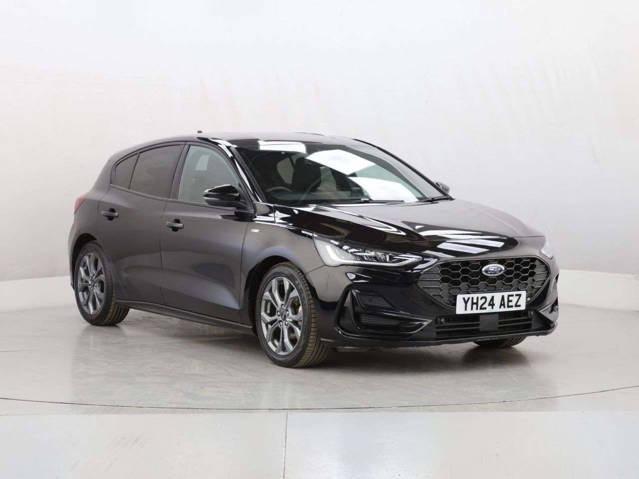A 2024 FORD FOCUS 1.0T EcoBoost MHEV ST-Line Hatchback 5dr Petrol Hybrid Manual Euro 6 (s/s) A 2024 FORD FOCUS 1.0T EcoBoost MHEV ST-Line Hatchback 5dr Petrol Hybrid Manual Euro 6 (s/s)