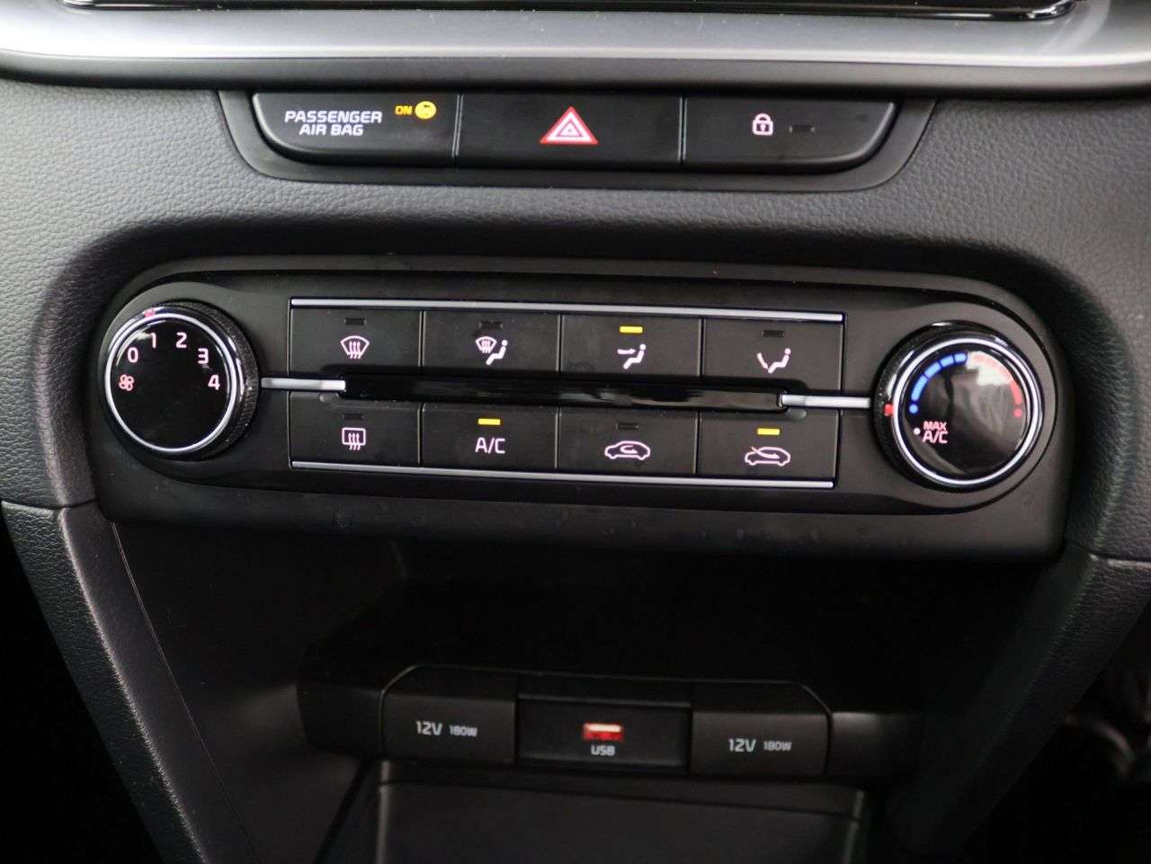 2022 KIA XCEED 2022 KIA XCEED