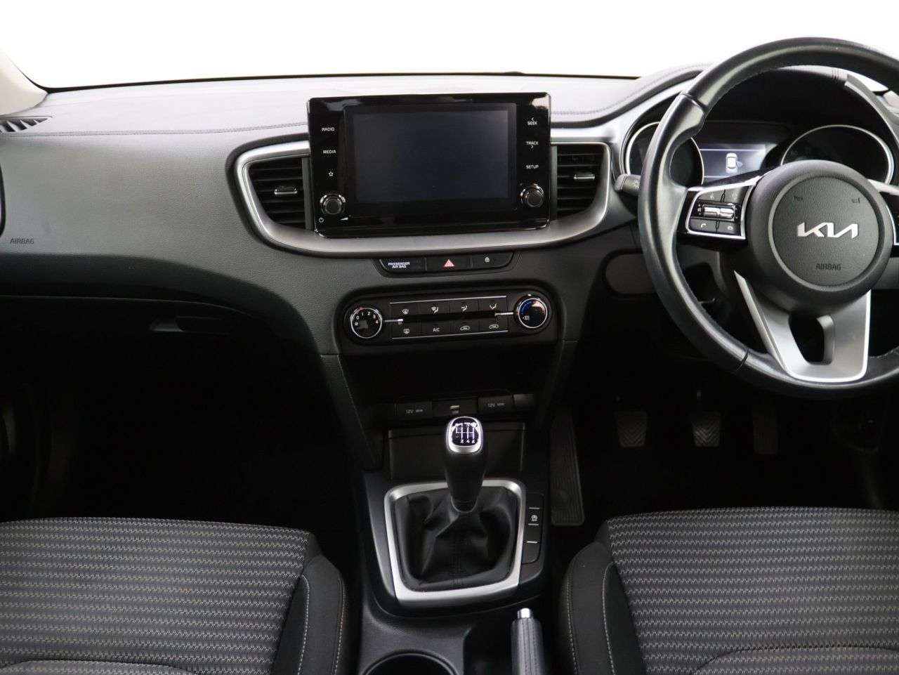2022 KIA XCEED 2022 KIA XCEED