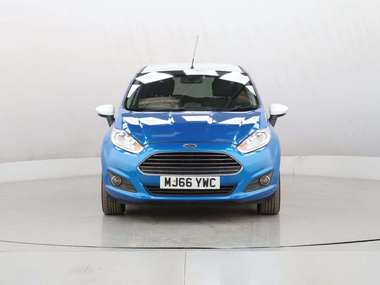 A 2016 FORD FIESTA 1.0T EcoBoost Zetec Blue Edition Hatchback 5dr Petrol Manual Euro 6 (s/s) ( A 2016 FORD FIESTA 1.0T EcoBoost Zetec Blue Edition Hatchback 5dr Petrol Manual Euro 6 (s/s) (