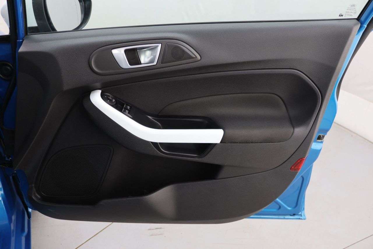 2016 FORD FIESTA 2016 FORD FIESTA